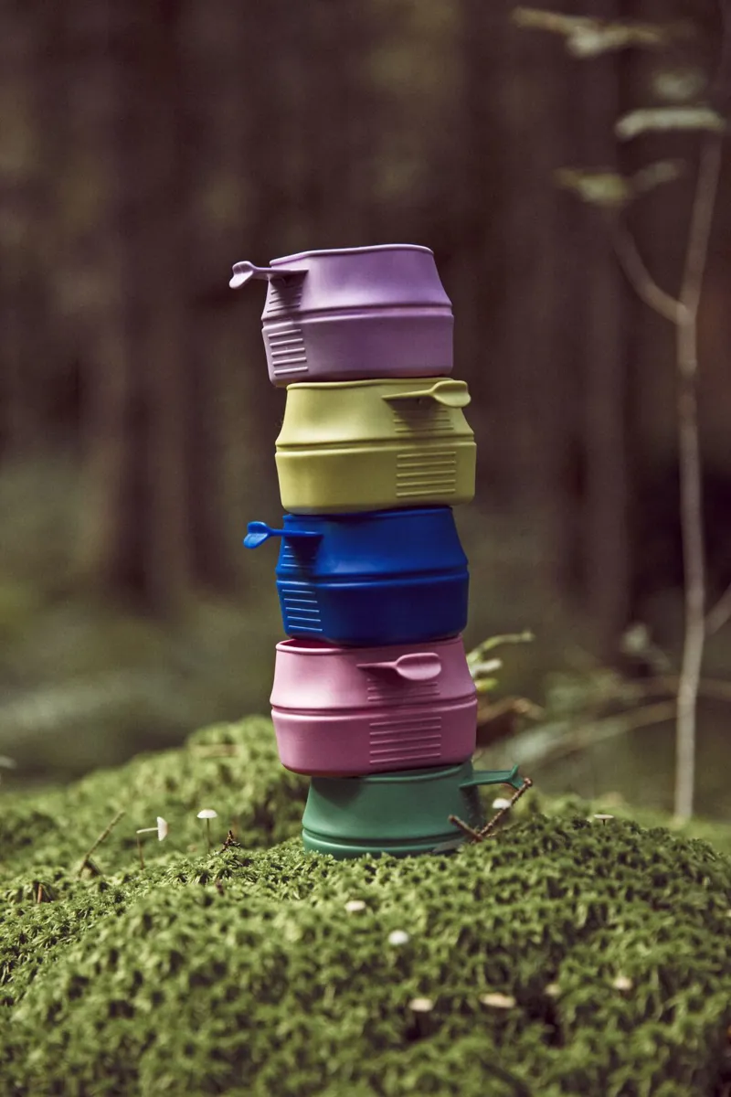 Wildo Fold-A-Cup Big Blueberry-6